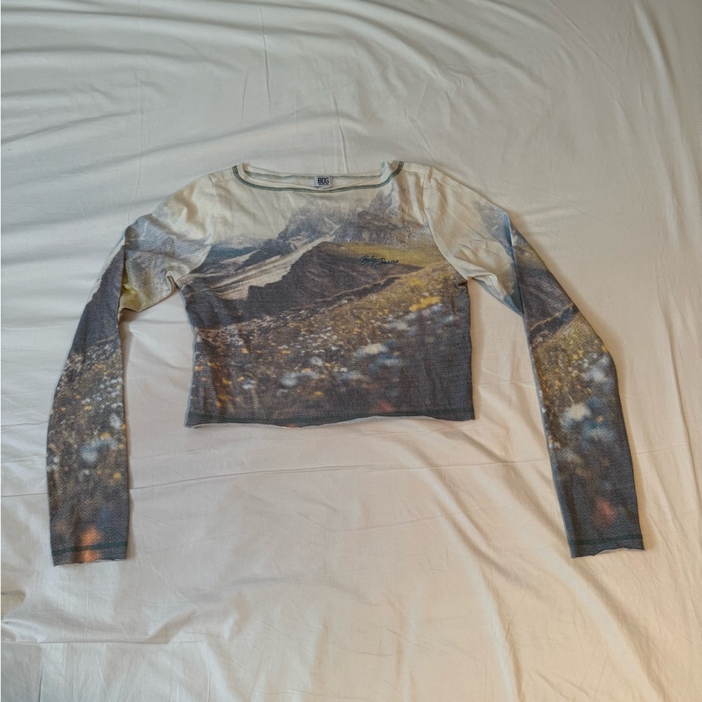 BDG Urban Outfitters Crop Top Womens M Long Sleeve Graphic Grunge Y2K